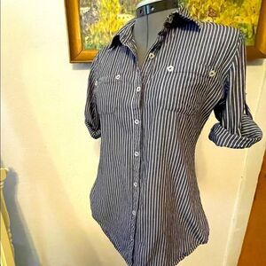 Planet gold striped cotton button up size M